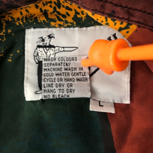 Goouch Shirt Men's Large Red Multi Button Up Long Sleeve Silk Abstract Funky Y2K - Picture 7 of 12